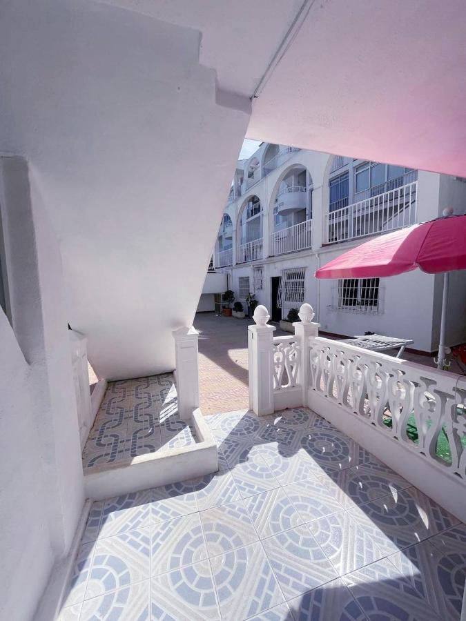 Appartement Apartament à Torrevieja Extérieur photo